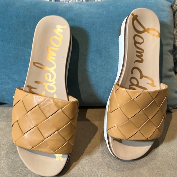 Sam Edelman 10- natural weaved leather sandal - Picture 7 of 10